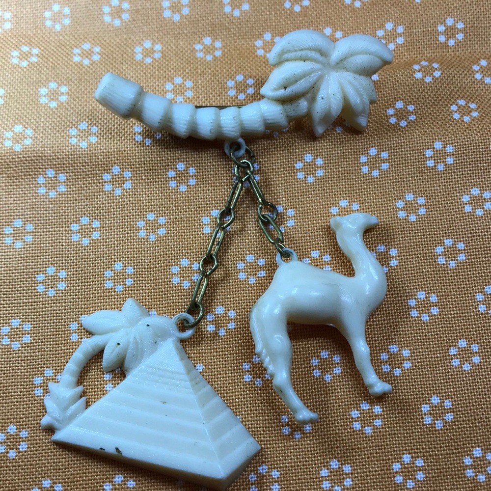 Egyptian Souvenir Pin